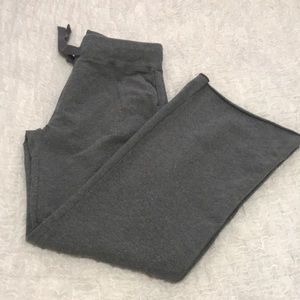 FINL 365 Finish Line Athletics Wide Leg Women’s Gray Pants.  Size Large.